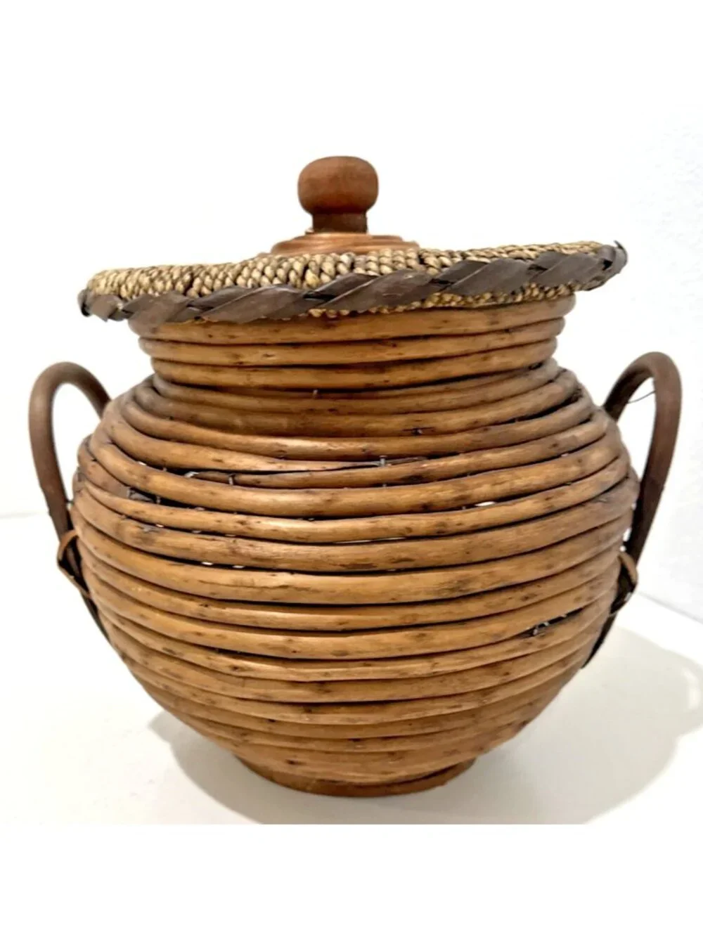 Vintage MCM Pencil Reed Coiled Basket Lidded With Handles Made in Italy